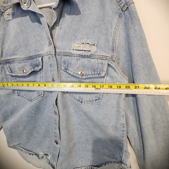 Veveret Women's Comfort Distressed Casual Denim Jacket Size L - Picture 6 of 8